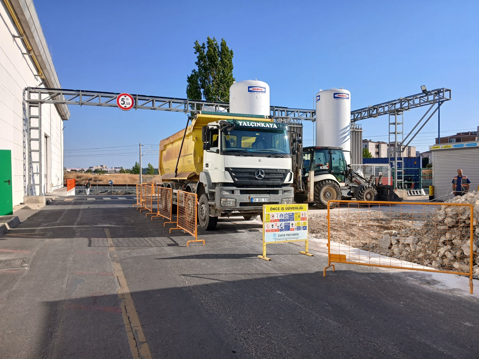 Nakliye Hizmetleri